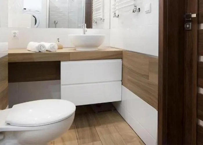 Good Time Koscielna 17 19 *