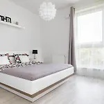 Good Time Koscielna 17 19 Apartman