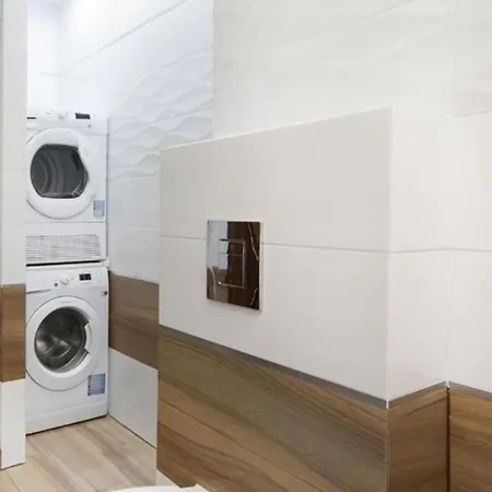 Good Time Koscielna 17 19 Apartman