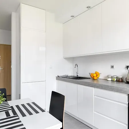 Good Time Koscielna 17 19 Poznan