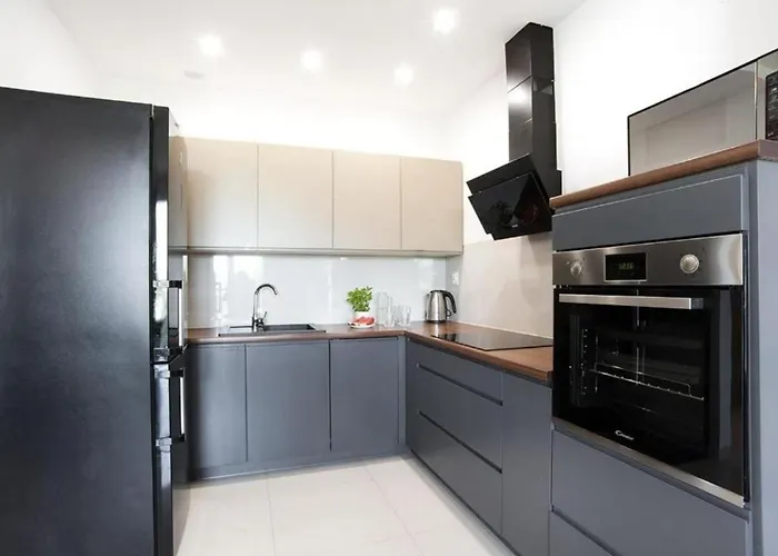 Good Time Koscielna 17 19 דירה